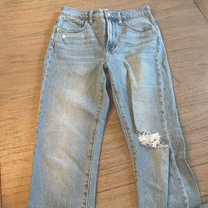 Madewell Perfect Vintage Jean with holes